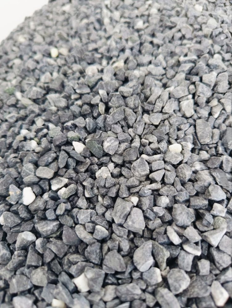 купить чёрный щебень с карьера