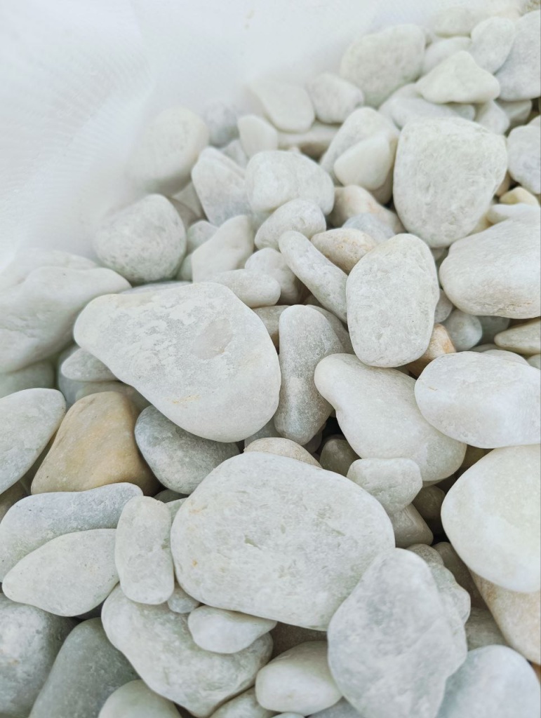 купить белый щебень