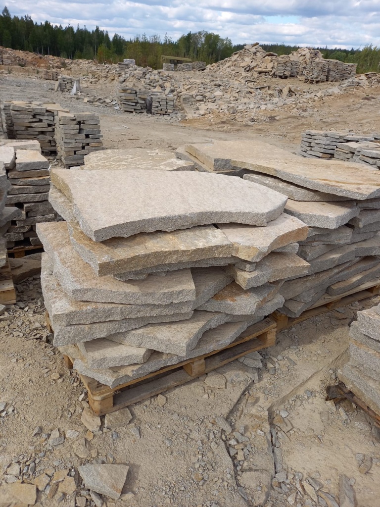 плиты для пошаговых дорожек