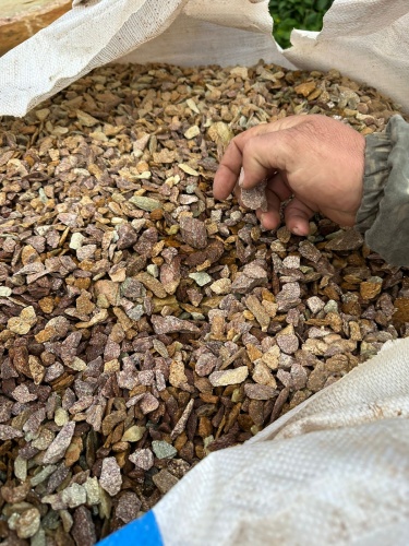 Златолит персиковый декоративная каменная крошка купить в Волоколамске