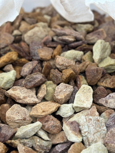 Златолит персиковый декоративная каменная крошка купить в Волоколамске