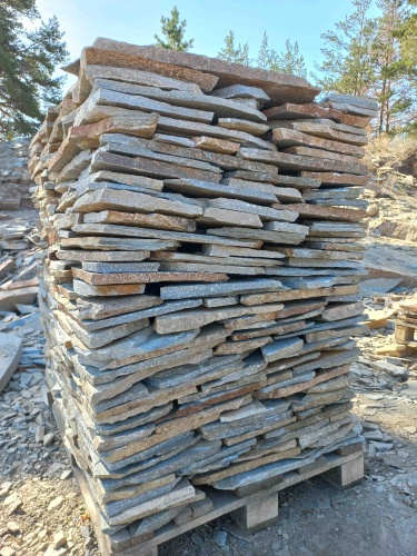 Плитняк златолит серебристый для фасада купить в Волоколамске