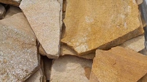 Плитняк златолит жёлтый для цоколя купить в Волоколамске