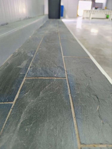 Плитка чёрная из натурального камня фасадная 30 см * 5 см, толщина 7 мм -30 мм купить в Волоколамске