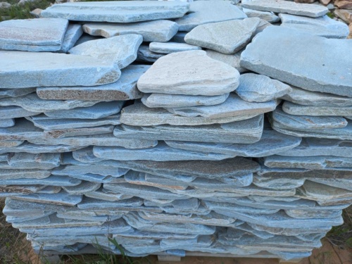 Плитняк златолит зелёный галтованный для цоколя купить в Волоколамске